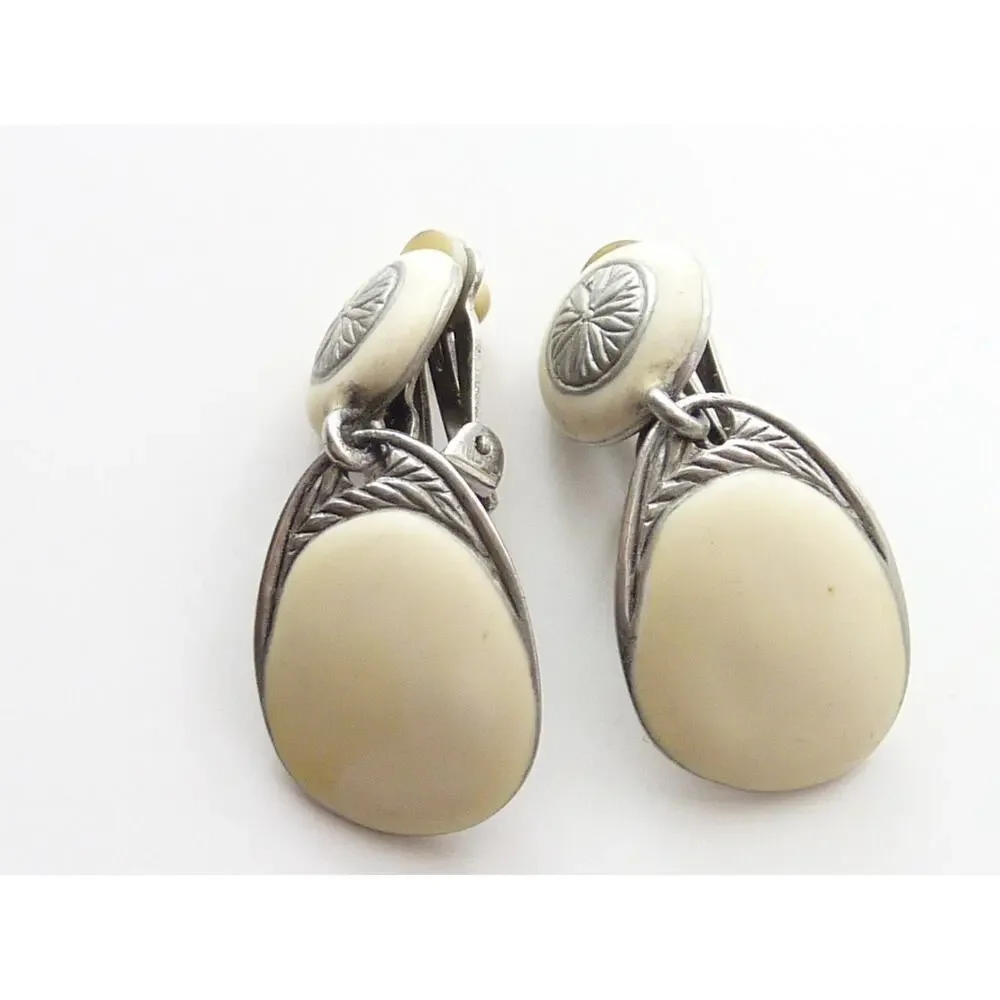 Vintage Silver Tone Cream Enamel Oval Drop Dangle Earrings Estate Jewelry